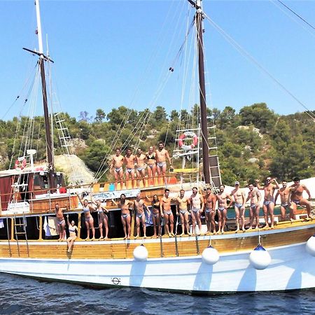 Rhythm Floating Accom - Split Hotell Eksteriør bilde