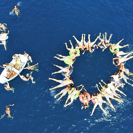 Rhythm Floating Accom - Split Hotell Eksteriør bilde
