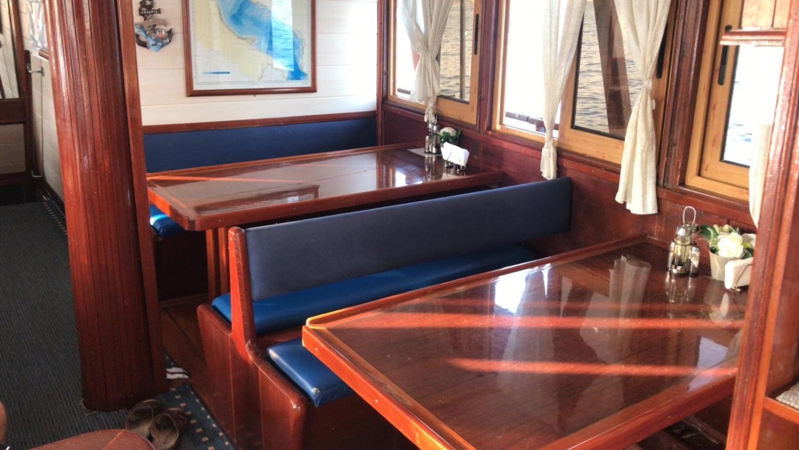 Rhythm Floating Accom - Split Hotell Eksteriør bilde