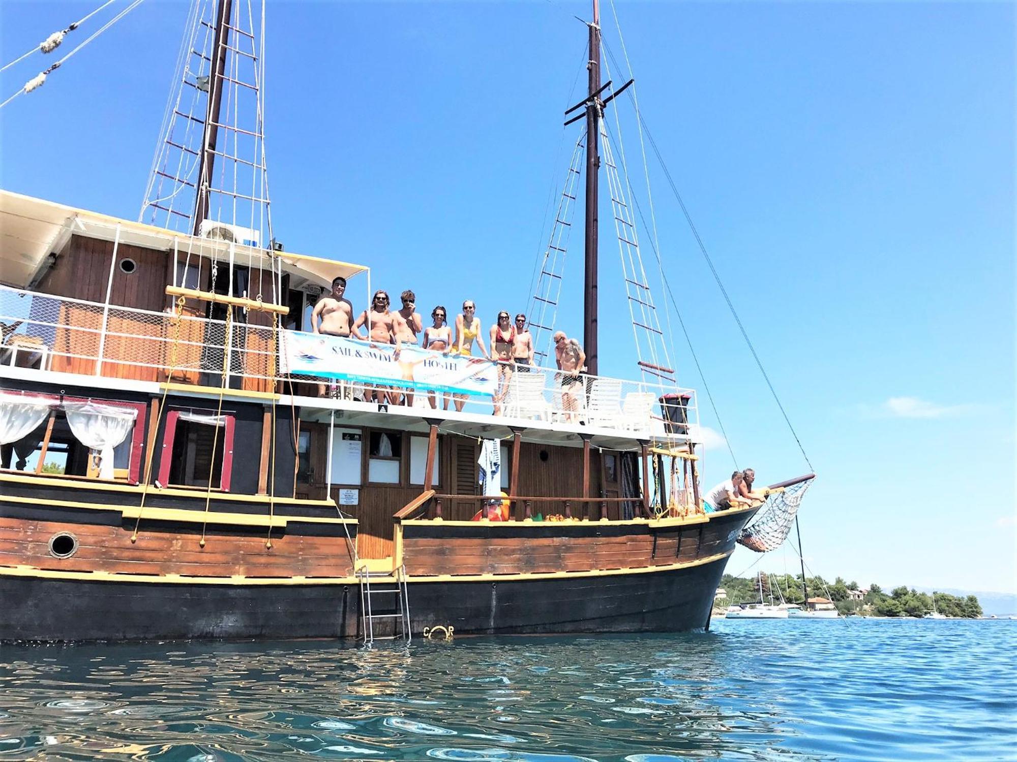 Rhythm Floating Accom - Split Hotell Eksteriør bilde